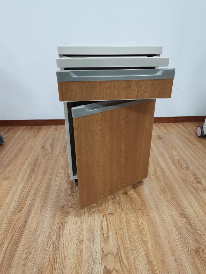 별들과 알루미늄 플레이트 구조 병원 침대 옆 장 테이블 나무로 된 색채 0