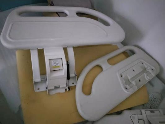 병원 침대 부품을 위한 미디에콜 침대 화이트 색 PP 측면 레일을 위한 의료 제품 소품 침대의 가로널