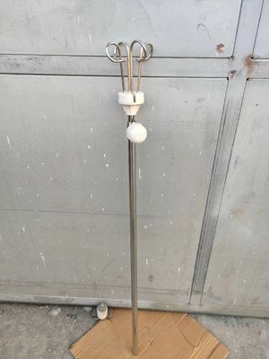 조정할 수 있는 SUS 의학 물방울 입지 정맥내 병원 물방울 입지 OEM 높이